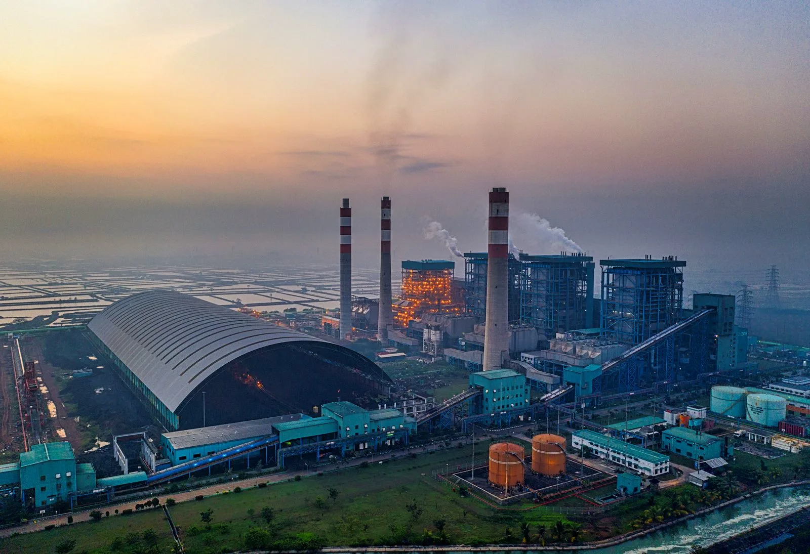 Aerial view of a power generation plant